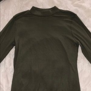 Green mock neck long sleeve